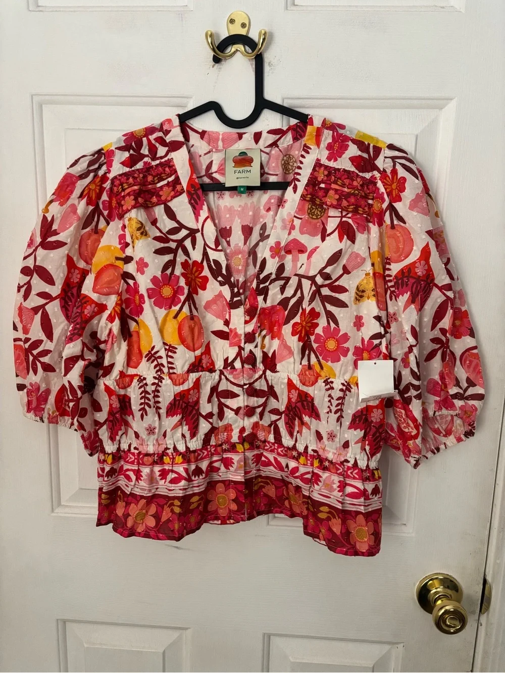 FARM Rio neck blouse